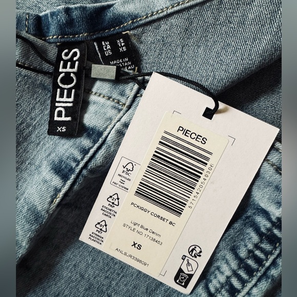 ASOS Pieces Denim Corset Bandeau in Light Blue Size XS - Picture 4 of 5